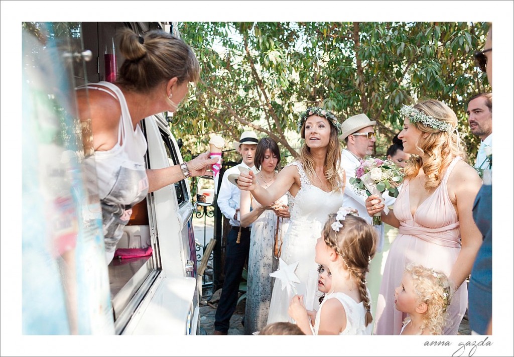 El Cortijo de los Caballos wedding photographer Benahavis ice cream truck