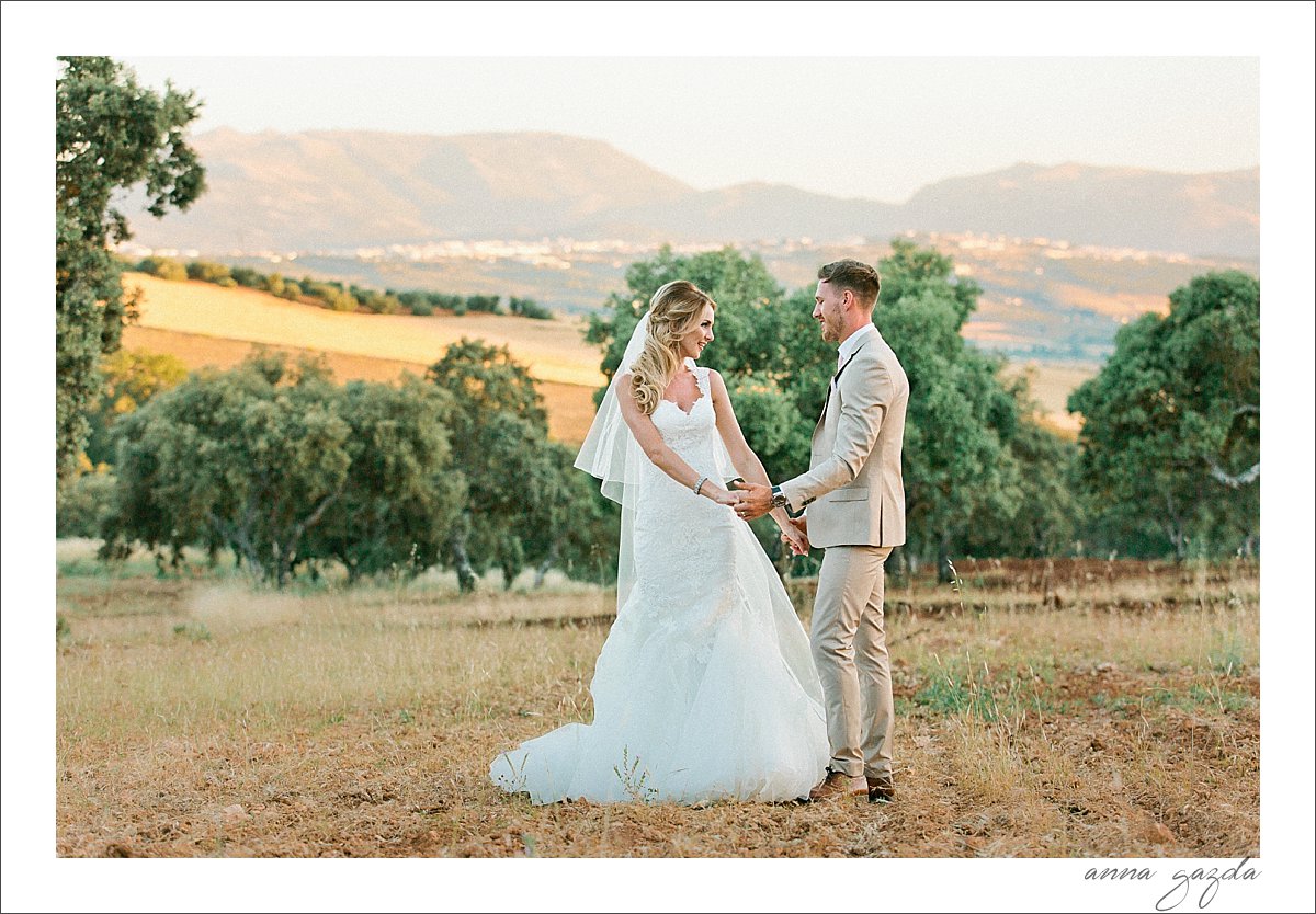 The LOdge getting married in Ronda