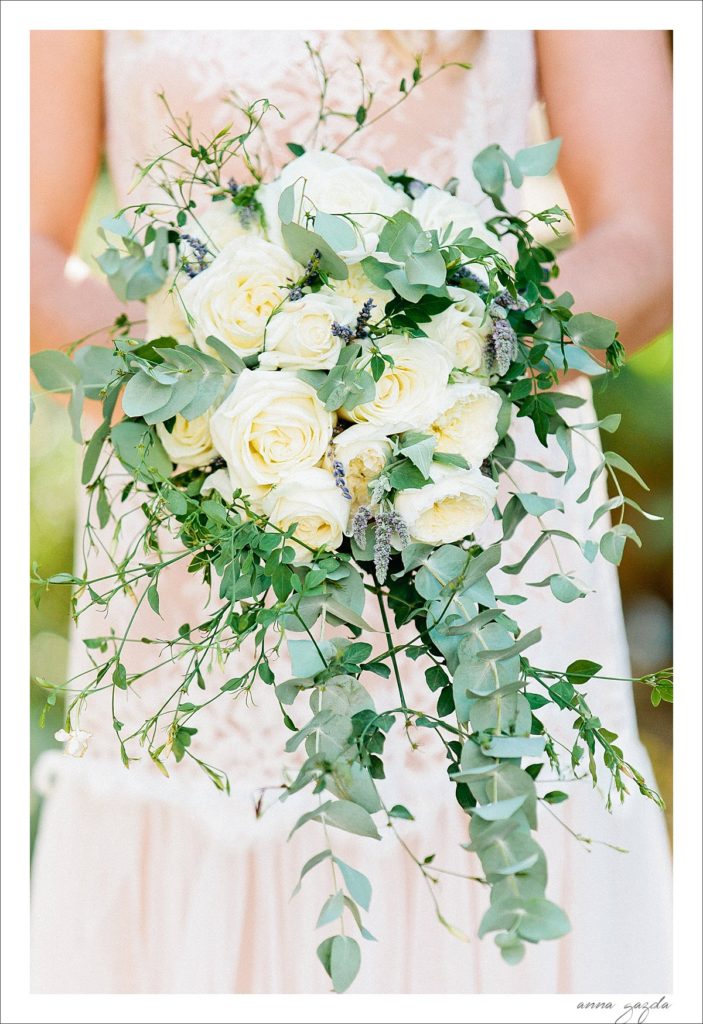 lush wedding flowers arrangement