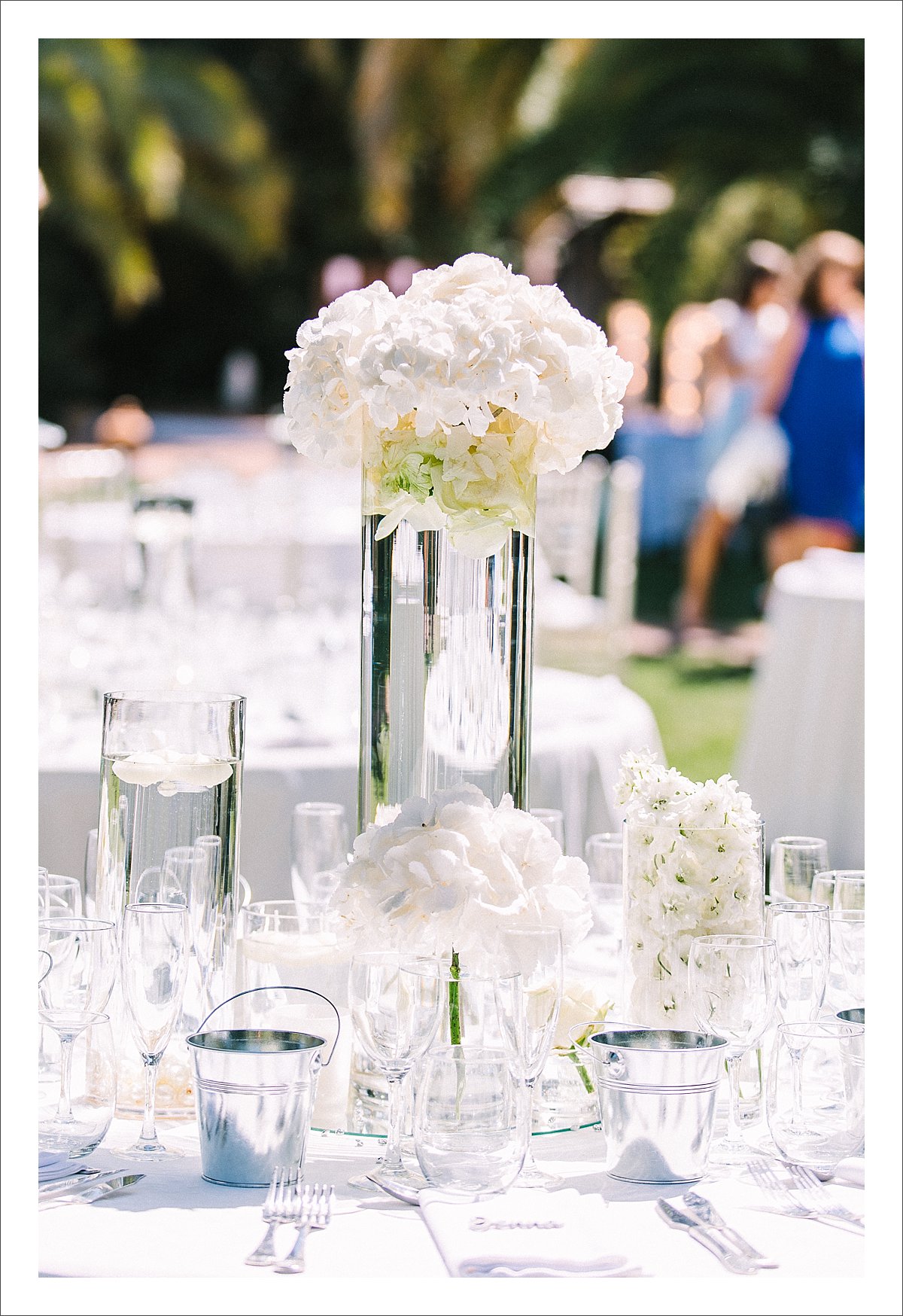 white wedding decor in Marbella