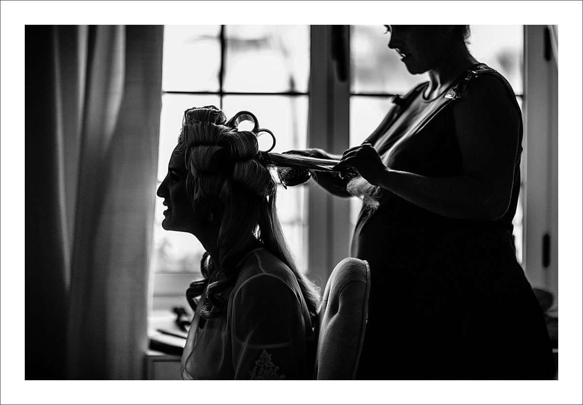 bride getting ready at villa cisne wedding