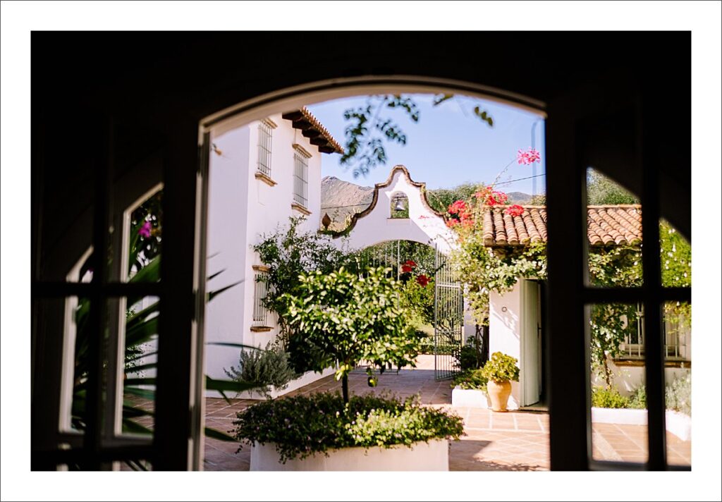 chic glam wedding in Spain